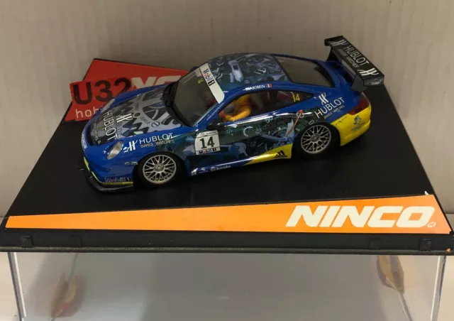 Ninco 50486 Slot Car Porsche 997 GT3 #14 Mrs Maximin