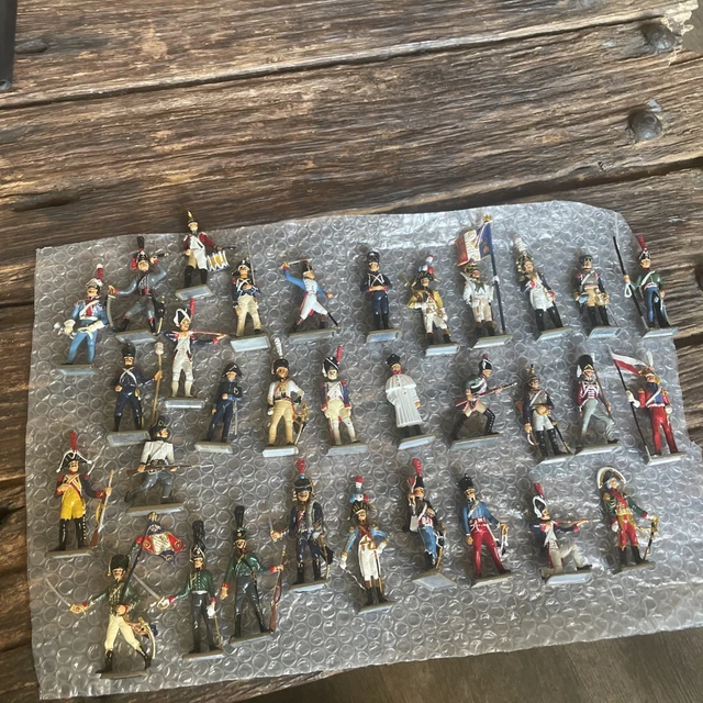 La Grande Armée Napoléonienne - Coffret Atlas : 8 Figurines + 8 Livres + Pièces