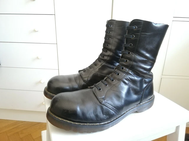 Dr martens on sale highlander