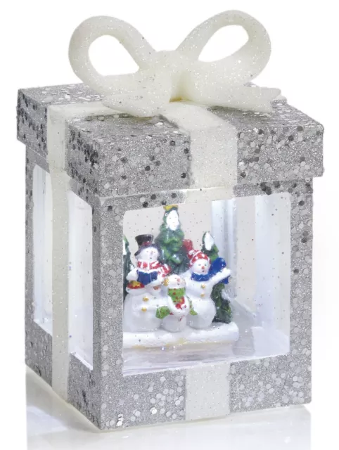 Weihnachten Silber & Weiß Glitzer Metall Geschenkpaket Schneemann Familie 18 cm groß