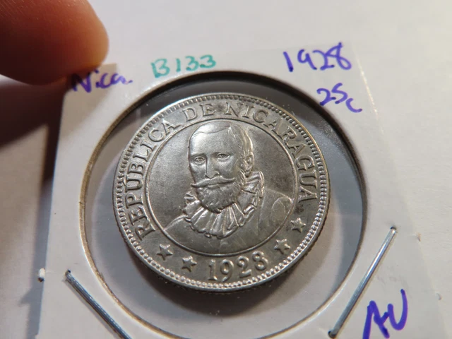 B133 Nicaragua 1928 25 Centavos, AU