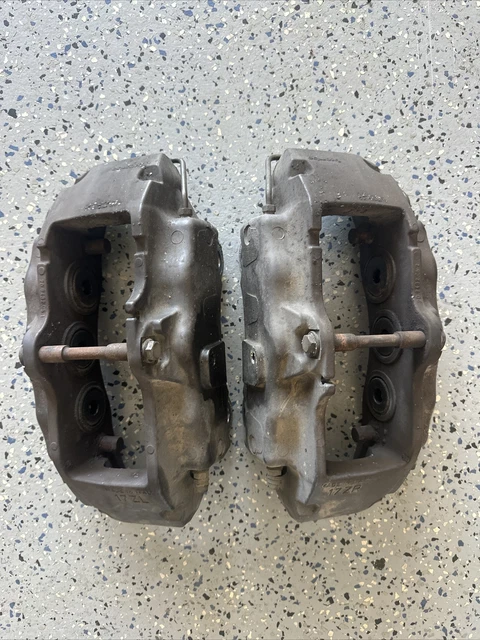 VW Touareg 17Z Brembo Front Calipers Pair