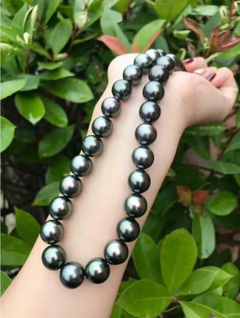 18inch AAAA luster 10-11MM real natural Tahitian black pearl necklace 14k Clasp