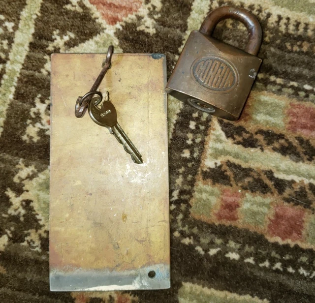 Vtg Mining Explosive Powder House Brass Key Tag Pad Lock Gold Mine 9
