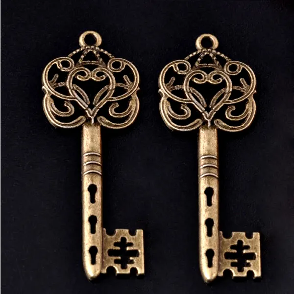 Skeleton Keys Brass Steampunk Victorian 59mm Jewelry Craft Lot of 5