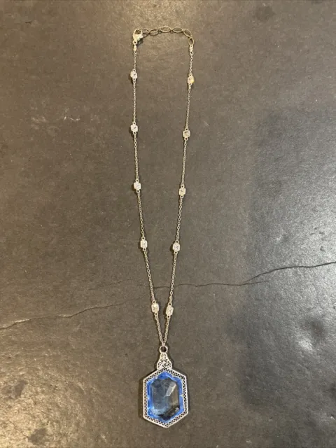 Vintage Art Deco Sterling Silver Blue Glass Filigree Pendant Necklace