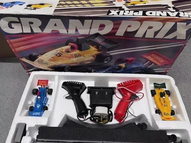 Scalextric 1980s grand prix race car set Vintage