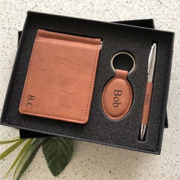 Personalised Fathers Day Leatherette Gift Set Keyring Pen Engraved Dad Gift