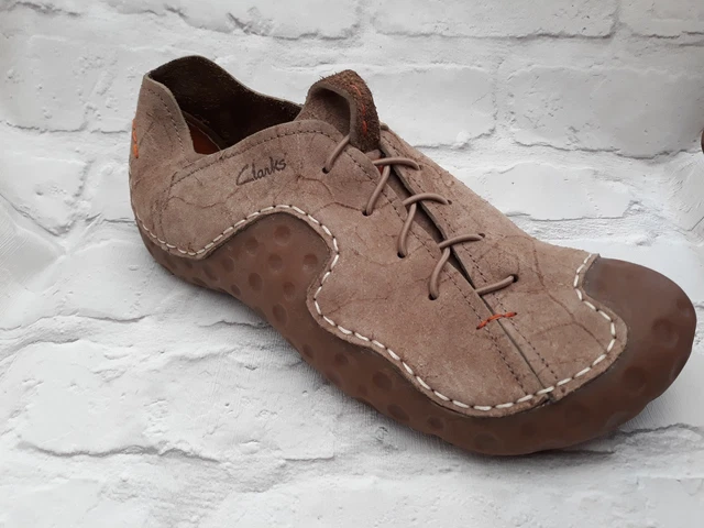 NEW CLARKS MENS Active Air MO THREE Slipon Beige Leather  display picture 3