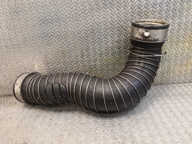 LST Left Intercooler Hose For Mercedes C-Class W203 S203 2.2 CDI - Turbo Charger Pipe