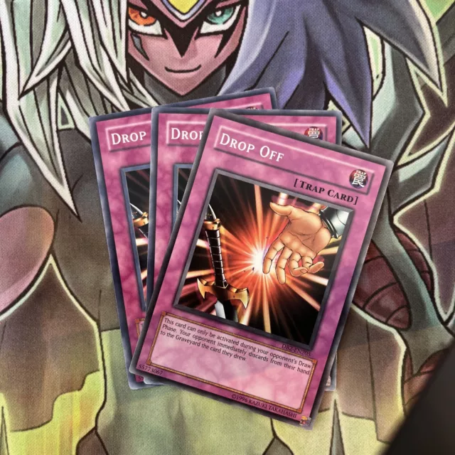 DB2-EN205 x3 Drop Off Common Top Zustand Yugioh