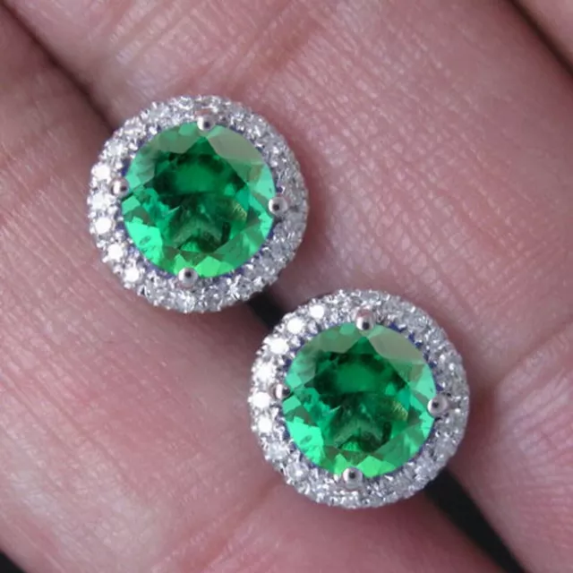 Orecchini con diamante certificato IGI con smeraldo naturale dello Zambia...