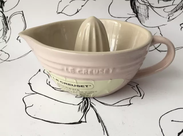 Exprimidor Le Creuset Suave Luz Polvoriento Rosa Limón Naranja Cítricos (16 oz) NUEVO