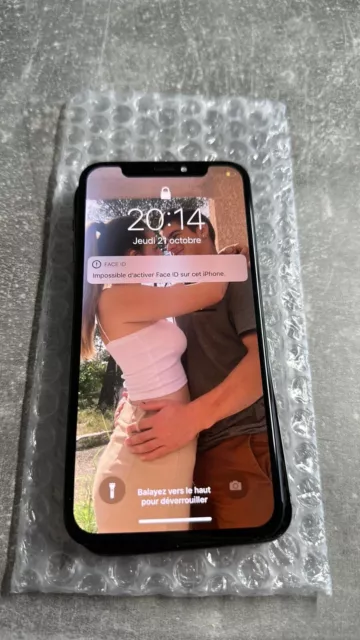 1411 - Apple iPhone X 64 Go - GRIS SIDERAL
