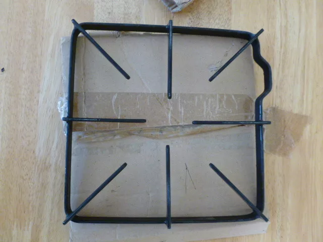 8.5" Gas Stove Burner Grate GE B31K6. Qty. 2