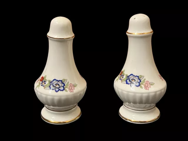 Royal Tara Fine Bone China Tara Galway Salt Pepper Pots Shakers Vintage Floral