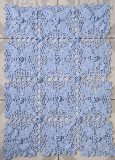 EMBRASSES POUR RIDEAUX Au Crochet D'art Fait Artisanat Francais Chanson EUR 30,00 - FR EMBRASSES POUR RIDEAUX Au Crochet D'art Fait Artisanat Francais Chanson EUR 30,00 - FR