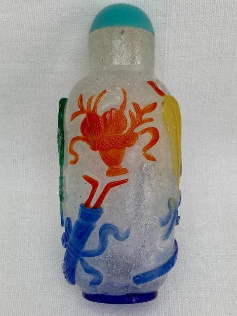 Superb 20th Century Chinese Peking Glass Overlay Snuff Bottle.