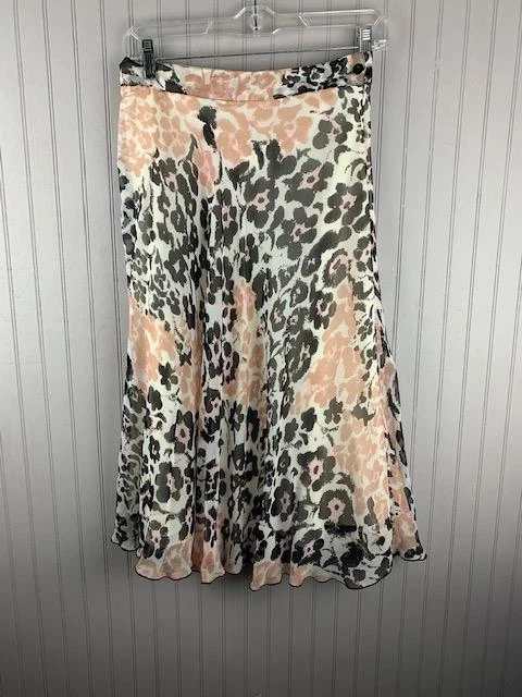 Diane Von Furstenberg Size 8 Womens Skirt Silk Animal Print Back Zip Knee Length