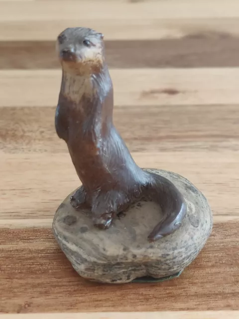 Vintage Lochaber Studios  Otters Hand Crafted in Highlands FREE UK POSTAGE