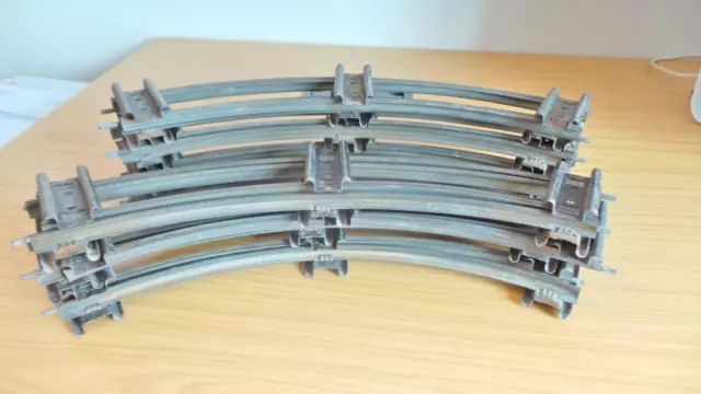 BC388:  Hornby O gauge 2 Rail Non Banked Curved Track - 14 Pieces