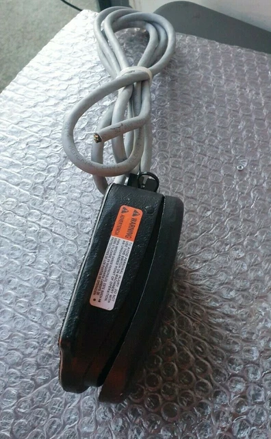 Linemaster Switch Clipper 635-S Foot Pedal (In31S2) Linemaster Switch Clipper 635-S Foot Pedal (In31S2)