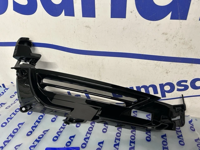 Volvo Xc90 R Design O/S Front Bumper Lower Grill 2020 - On New Genuine 31663509