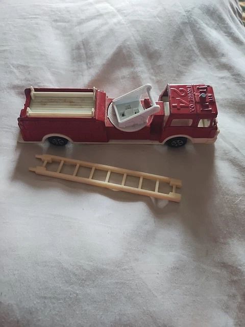 jouet-ancien-ann-es-70-tootsietoy-ariel-chelle-camion-de-pompiers