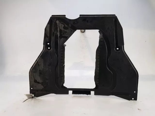 Protection / Cache /Carenage sous moteur AUDI A6 2 PH.2 44308640
