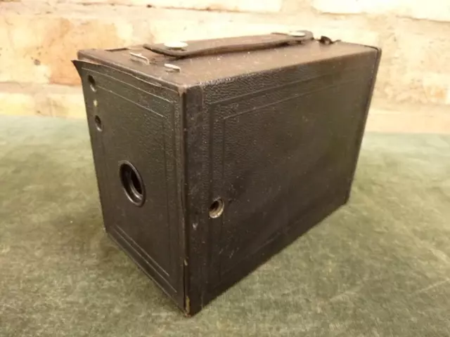 vintage Kodak No 2 Model F Box Camera 120 roll film camera