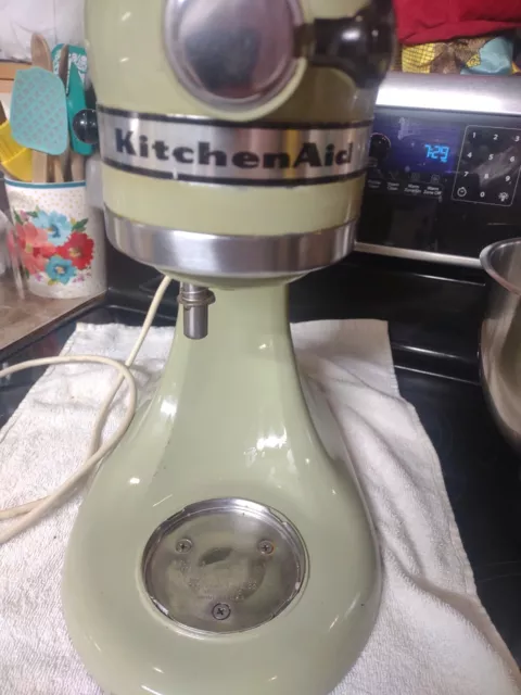 https://www.picclickimg.com/DOUAAOSwTuhle-d~/VTg-Kitchen-aid-Hobart-Tilt-Stand-Mixer-Model.webp