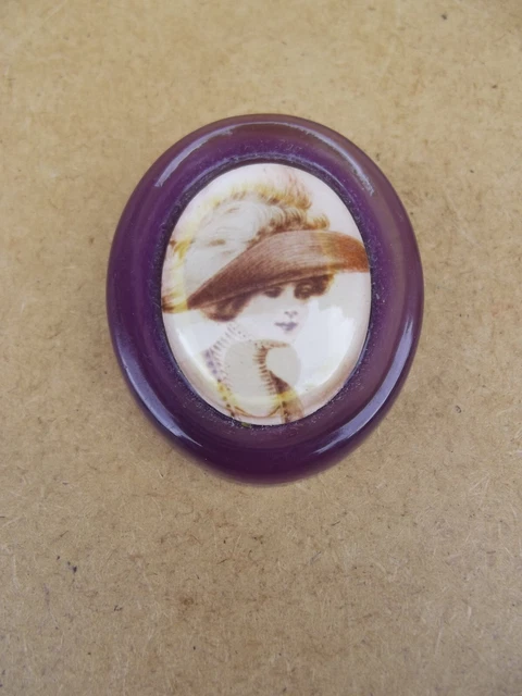 BELLE BROCHE ANCIENNE VINTAGE ÉMAILLÉE - TÊTE de FEMME des CARAÏBES