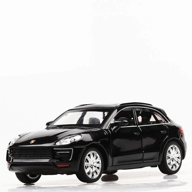 Voiture Jouet Star Cruiser – Fonctionne Avec Son Et Lumière – Occasion