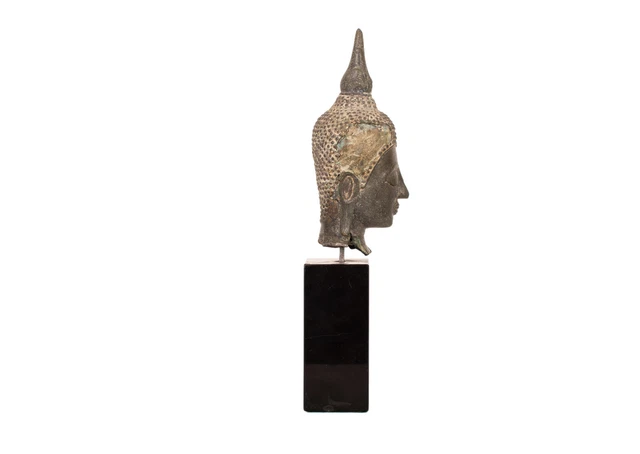 Antique Head One Buddha. Bronze. Ayuthia, Thailand. 17. Century 4