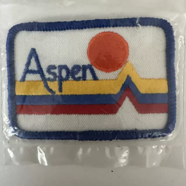Aspen Colorado Patch Vintage Embroider Sew On Blue Yellow Red Orange Sun Skiing