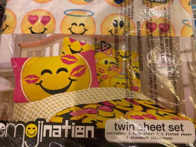 NIP TWIN Sheets Emoji SMILEY Yellow Happy FACE SOFT fun reversible pillow case