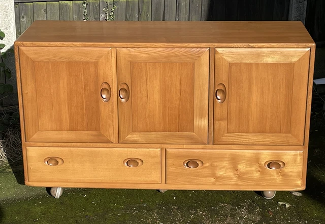 Fine  Retro Ercol Sideboard- Very Clean Condition, 2-Man Delivery