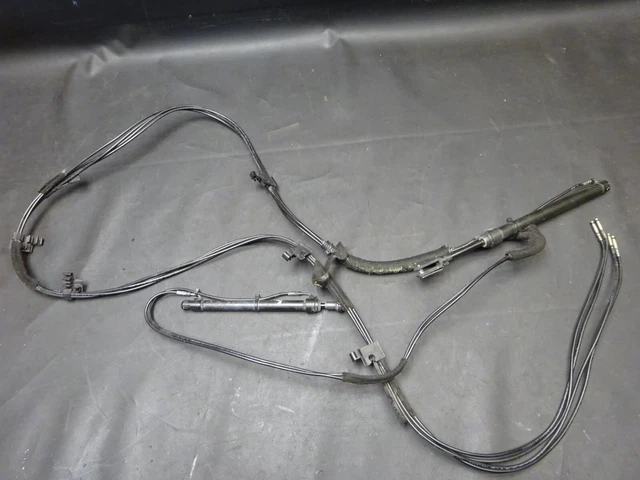 Audi A4 Cabrio (B6, 8H7) Hydraulikzylinder Verdeck Links Set mit Leitungen