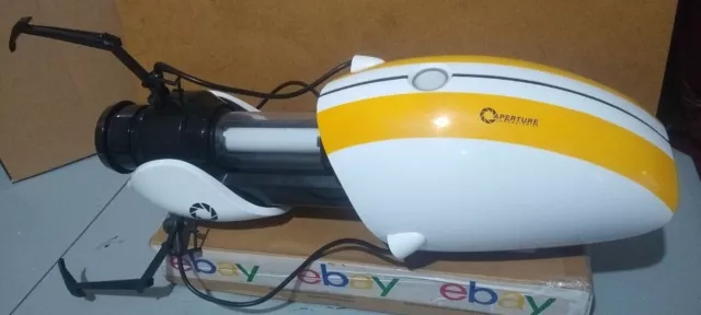 NECA 1:1 P-Body Portal Gun Replica Aperture Laboratories Handheld Portal Device