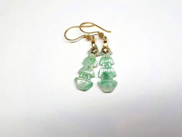 Vintage Chinese Carved Green Jadeite Jade Vermeil Sterling Hook Dangle Earrings Vintage Chinese Carved Green Jadeite Jade Vermeil Sterling Hook Dangle Earrings