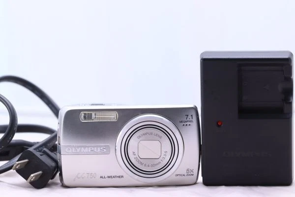 OLYMPUS Μ 750 ALL-weather Compact Digital Camera with