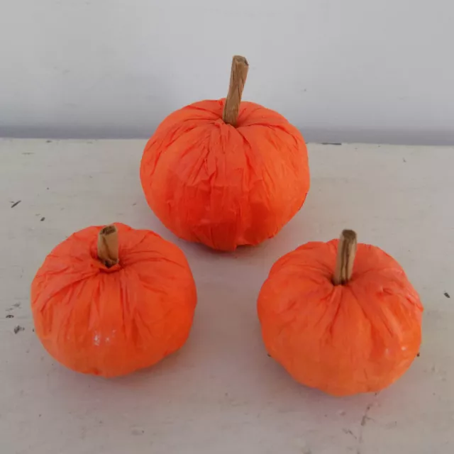 https://www.picclickimg.com/DPIAAOSwOzxkX4E-/Lot-3-Mini-Halloween-Paper-Mache-Orange-Pumpkins.webp