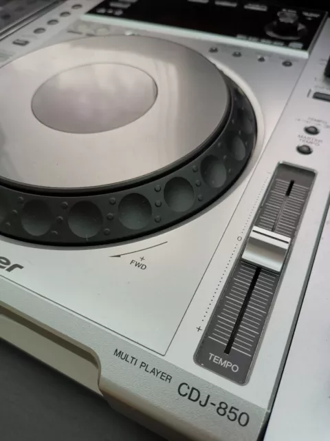 2 x Pioneer Cdj-850 Multiplayers Pair