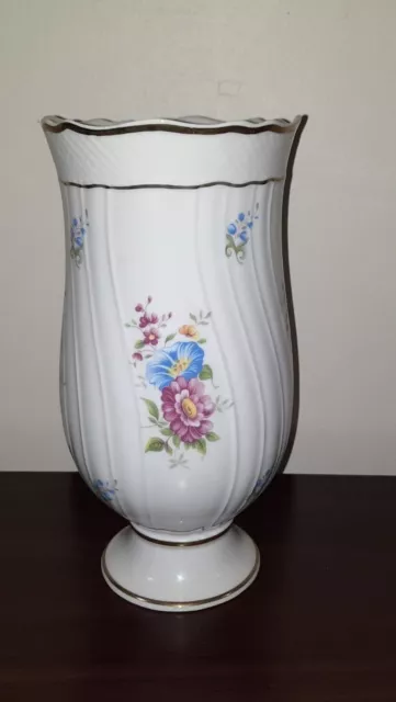 Vintage Hollohaza 1831 Hungary vase porcelain multicolor  flowers gold trim.