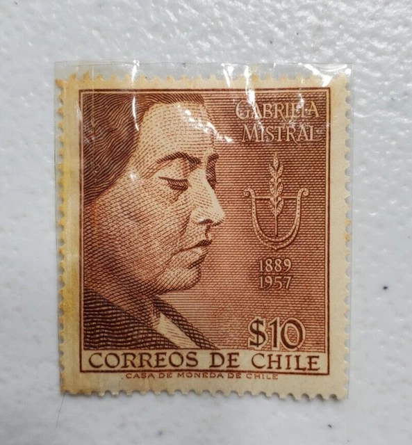 Correos De Chile  Gabriela Mistral $10 Postage Stamp 06/291