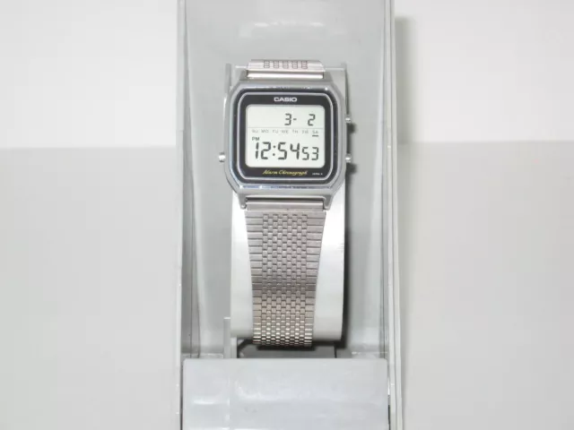 Casio Sa-70 Digital Watch new old stock in original box with instructions. Japan