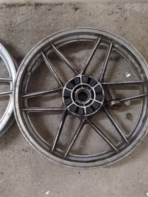 Cerchio Anteriore E Posteriore X Moto Guzzi V35/ V50/ V65