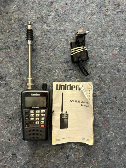 Uniden BC125AT Handheld Scanner, 500-Alpha-Tagged Channels Screen Scratched!