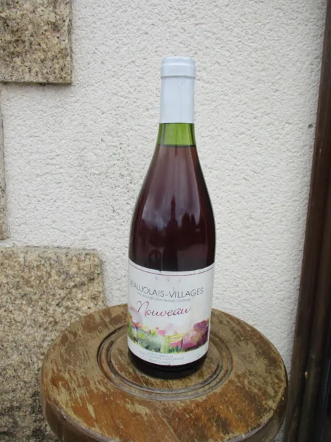 1 bouteille de  beaujolais village 1992
