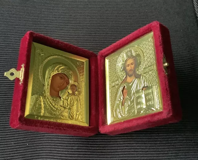 Diptych of Virgin pf Kazan and Jesus the teacher. Velvet travel case